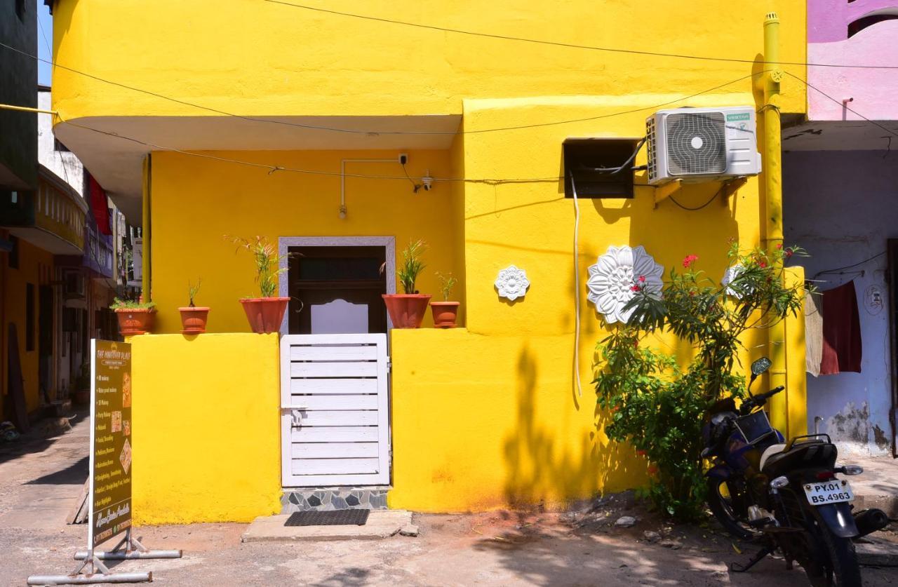 Villa Betty Beach Front بونديتْشيري المظهر الخارجي الصورة